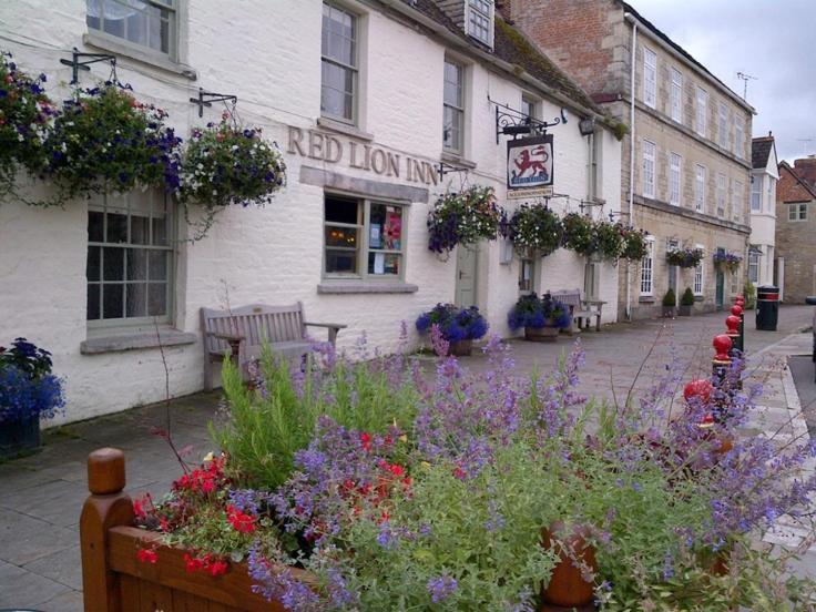 The Red Lion Hotel Cricklade Exterior foto